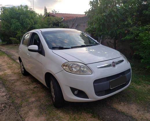 FIAT PALIO 1.4 MPI ATTRACTIVE 8V FLEX 4P MANUAL FIAT PALIO 1.4 MPI ATTRACTIVE 8V FLEX 4P MANUAL